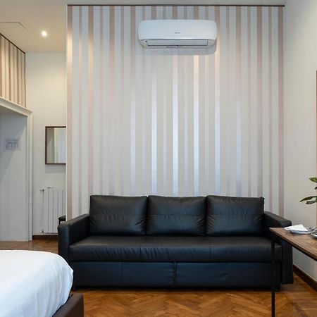 Varese Suites Екстер'єр фото