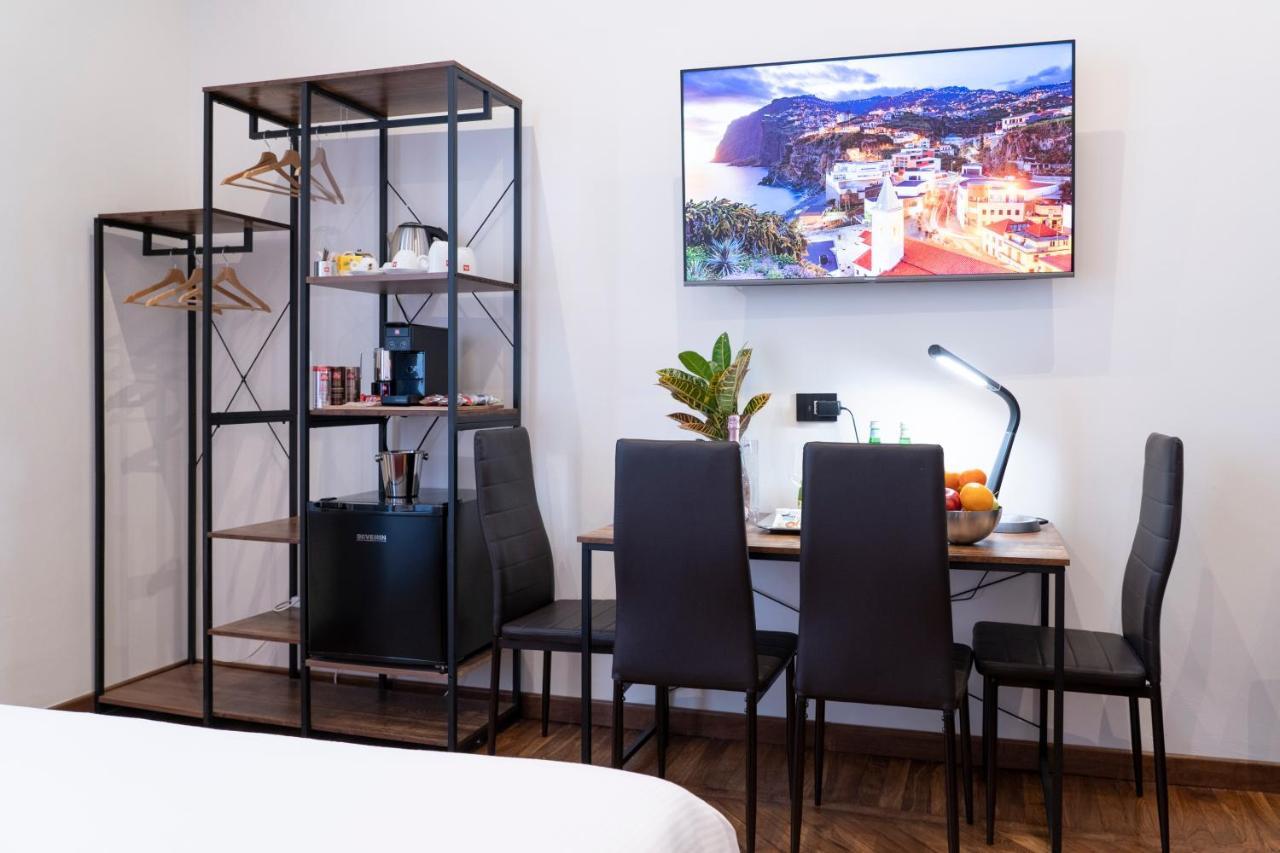 Varese Suites Екстер'єр фото