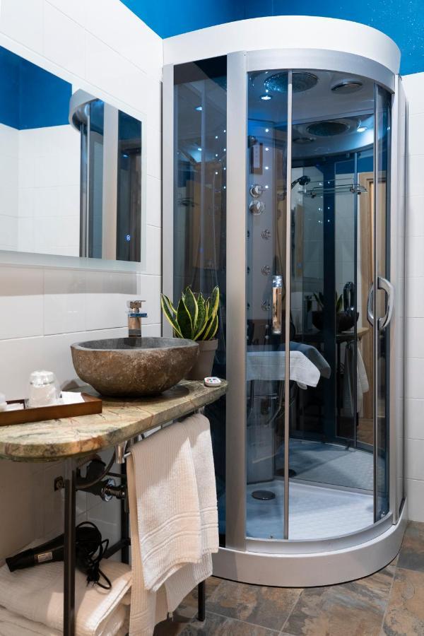 Varese Suites Екстер'єр фото